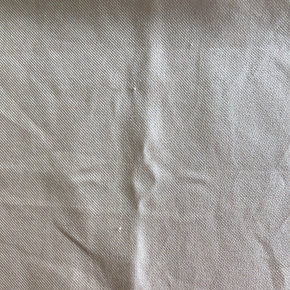 ~CARTIER~ must de Cartier 100% silk scarf beautiful used condition. - Picture 12 of 13